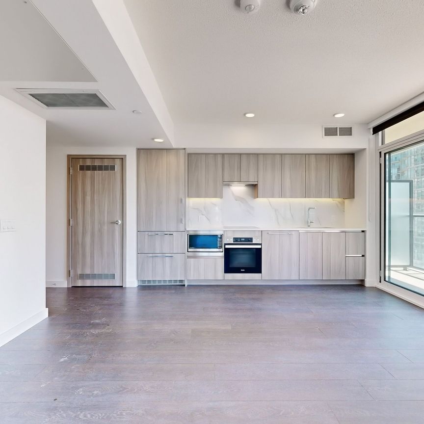 For Lease - 3 Concord Cityplace Way Unit# 4911, Toronto, Ontario - Photo 1