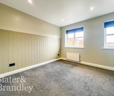 2 bedroom semi-detached house to rent - Photo 2