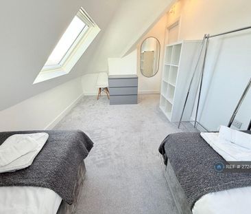 2 bedroom flat to rent - Photo 5