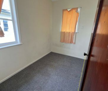 Two Bedroom Home - Photo 4