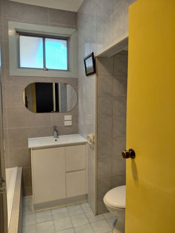 Charming Family Home in a Convenient Location! - Photo 5