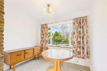 The Claytons, Bridstow, Ross-on-wye, Herefordshire, HR9 - Photo 3