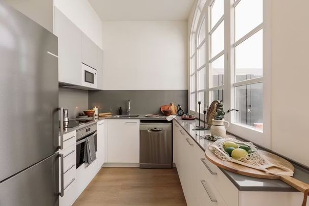 Carrer Gran de Gràcia, Barcelona, Catalonia 08012 - Photo 1