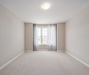 For Lease - 209 Breton Street, Clearview, Ontario - Photo 1