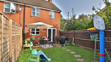 3 bedroom house to rent - Photo 3