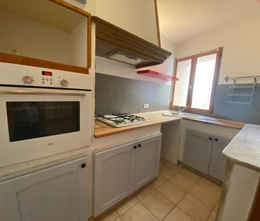 Location Appartement 3 pièces 76m² CADENET 84160 - Photo 6