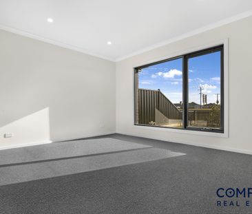 7/545 Melton Highway, Sydenham VIC 3037 - Townhouse For Rent | Domain - Photo 3