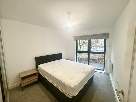 ScutariClose, Derby - Photo 1