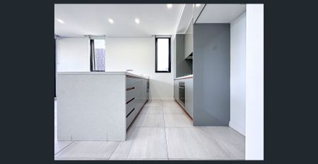 Spacious living room | Large size bedrooms | Huge balcony - Photo 4