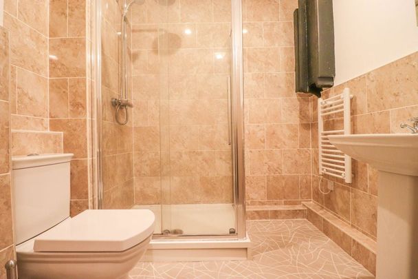 Apartment in Waterside House, Denton Holme - Photo 1