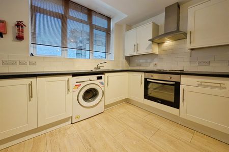 Hanover Buildings, SO14 - Photo 2