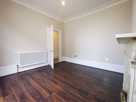 6 bedroom terraced house to rent - Photo 3
