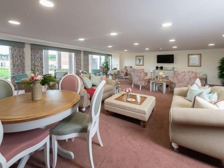 1 bedroom retirement property to rent - Photo 3