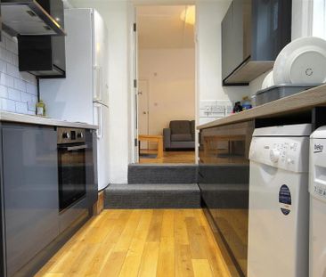 5 bedroom maisonette to rent - Photo 5