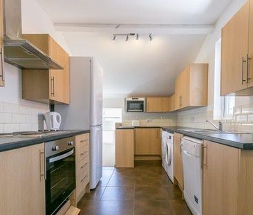 6 bedroom maisonette to rent - Photo 2