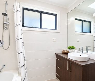 Light & Bright Family Home in a Prime Location! - Photo 3