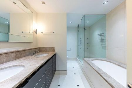 4 bedroom apartment to rent - Photo 2