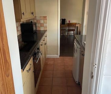 3 bedroom terraced house to rent - Photo 4