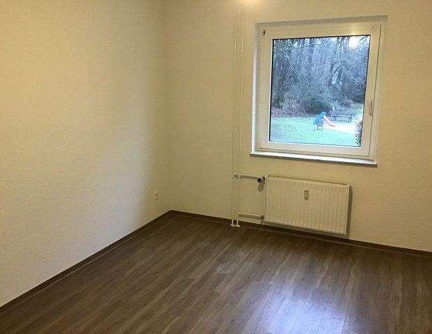 Preisgünstige und interessante 2,5-Zimmer-Wohnung - Photo 1