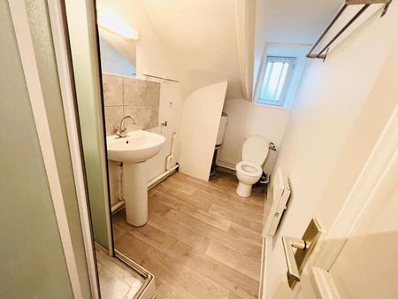 Location Appartement 2 pièces 34m² MACON 71000 - Photo 4