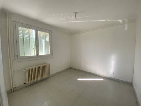 Location appartement 3 pièces 54.1 m² à Guilherand-Granges (07500) - Photo 3