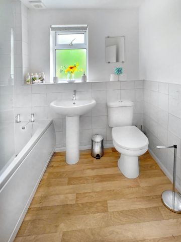 1 Bed, House - Photo 4