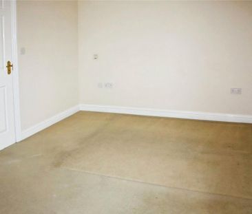 3 bedroom end of terrace house to rent - Photo 5