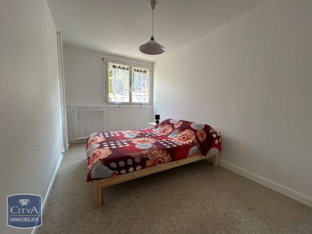 Location Appartement 2 pièces 47m² ST ETIENNE 42100 - Photo 5