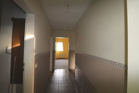 * 4 ZIMMER, TERRASSE, IN OPPUM - 4 ZI, 4.Etage, WBS erforderlich / renovierungsbedürftig, Garage * - Foto 2