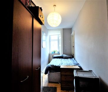 4 bedroom flat to rent - Photo 6