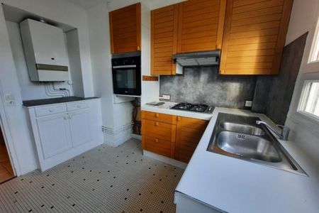 Louer appartement 3 pièces de 70 m² - Photo 2