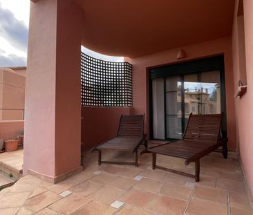 Piso de alquiler en Calle Viena, 47, Golf Bahía - Photo 6