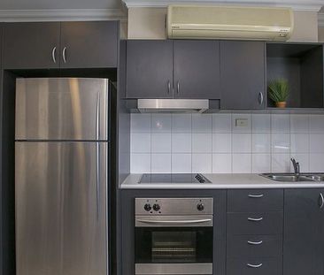 905/305 Murray Street, Perth WA 6000 - House For Rent - $600 | Domain - Photo 5