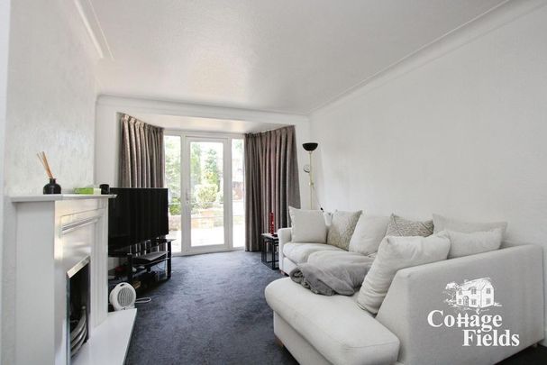 3 bedroom semi-detached house to rent - Photo 1