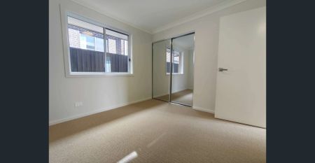 Brand New 2024 Build | Prestige 4-Bedroom Family Home in a Serene Austral Locale - Photo 5