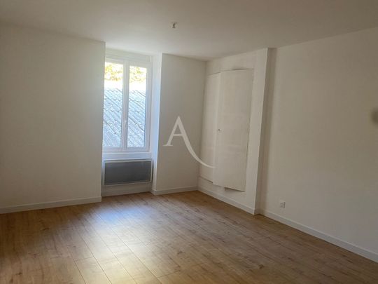 Location Appartement 1 pièce 36m² - Photo 1
