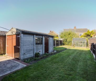 To Let 3 Bed House - Semi-Detached - Photo 4