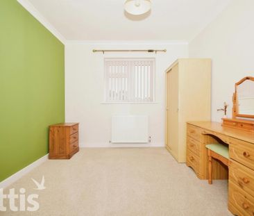 2 bedroom detached bungalow to rent - Photo 3