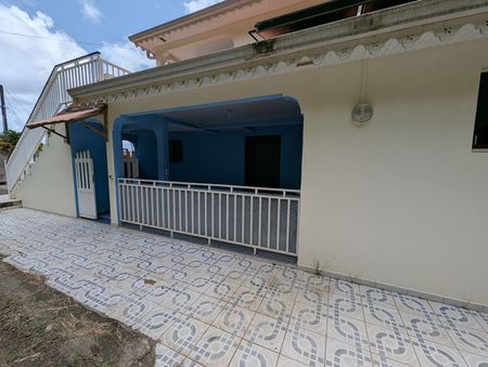 Appartement T4 Le Robert à louer - Photo 4