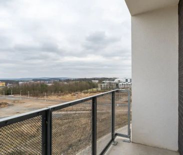Moderní byt 1+kk s balkonem a garážovým stáním, 29 m - Photo 1