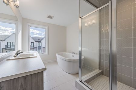 For Lease - 8 Lively Way, Whitby, Ontario - Photo 2