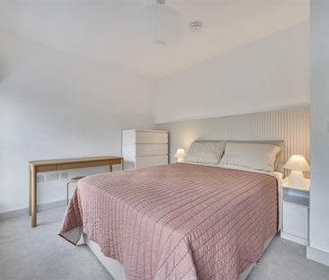 Waterloo Street, Clifton, Bristol - Photo 3