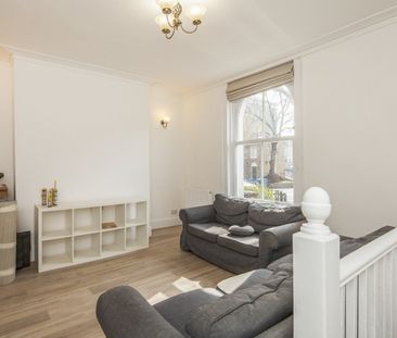 Camberwell New Road, London, SE5 - Photo 1