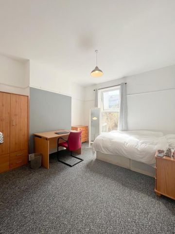 4 bedroom house to rent - Photo 3