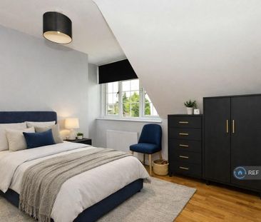 3 bedroom detached house to rent - Photo 3