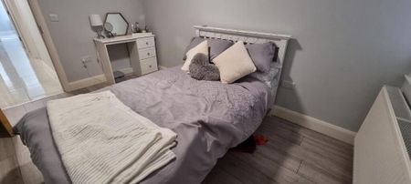 Apt 1, 23 Fitzroy Avenue, Belfast, BT7 1HS - Photo 2
