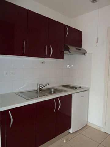 Location Appartement 1 pièce 25m² - Photo 2
