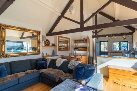 South Wraxall - Photo 2