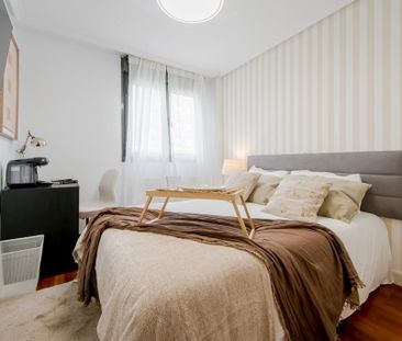 Calle de Ana de Austria, Madrid, Community of Madrid 28050 - Photo 4