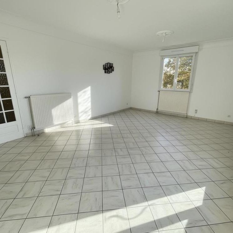 Maison d'habitation - Photo 1